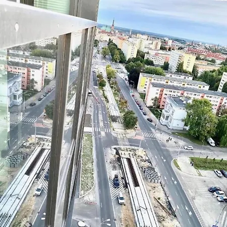 Appartamento Hanza Tower 24 & Pool